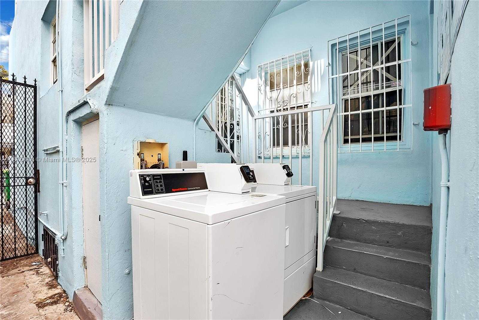 Small Image of 748 EUCLID AVE #3, Miami Beach Number 11
