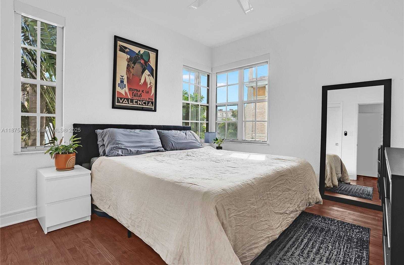 Small Image of 748 EUCLID AVE #3, Miami Beach Number 7