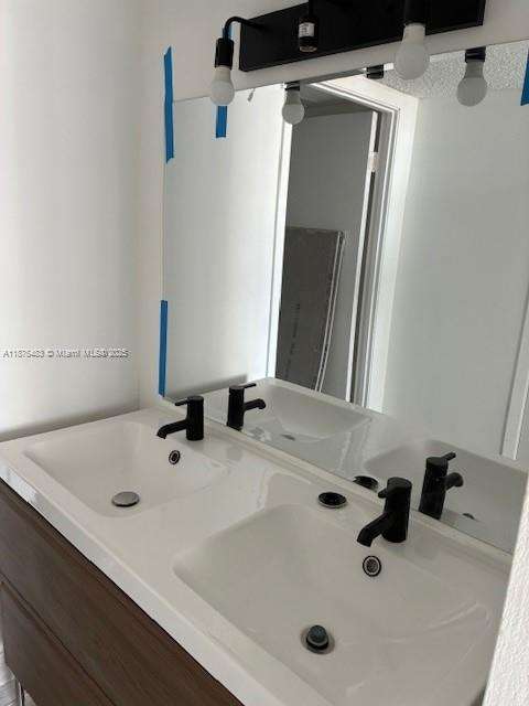 Small Image of 18071 BISCAYNE BLVD #903, Aventura Number 8