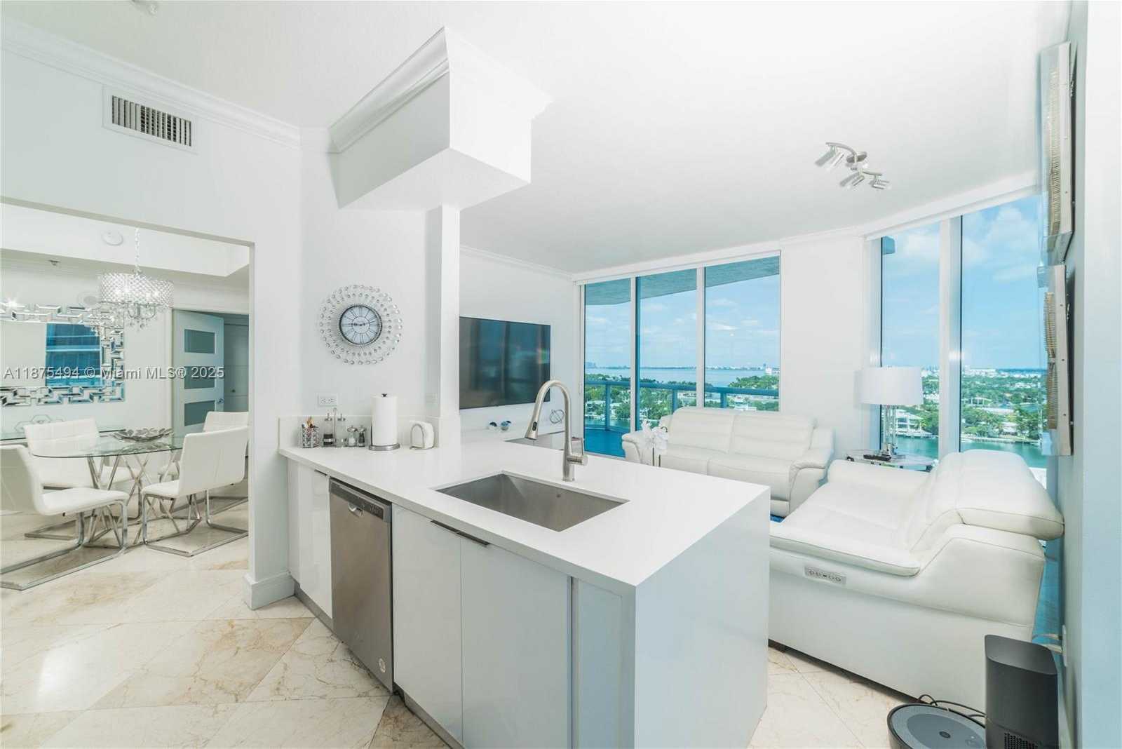 Small Image of 6515 COLLINS AVE #1609, Miami Beach Number 10