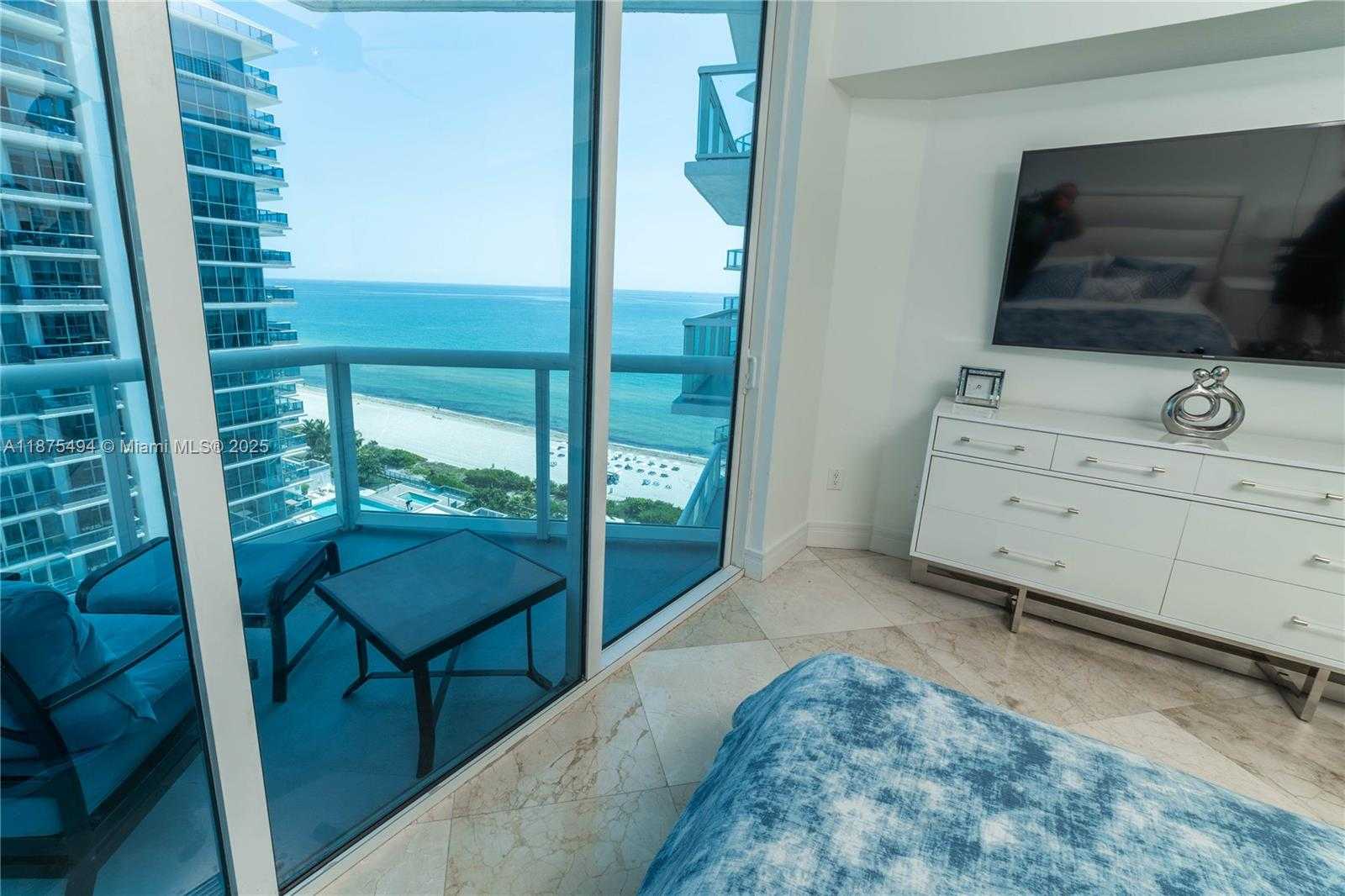 Small Image of 6515 COLLINS AVE #1609, Miami Beach Number 17