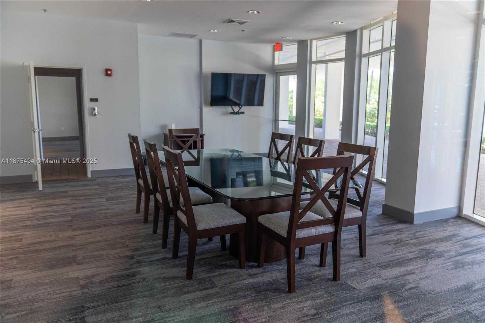 Small Image of 6515 COLLINS AVE #1609, Miami Beach Number 37
