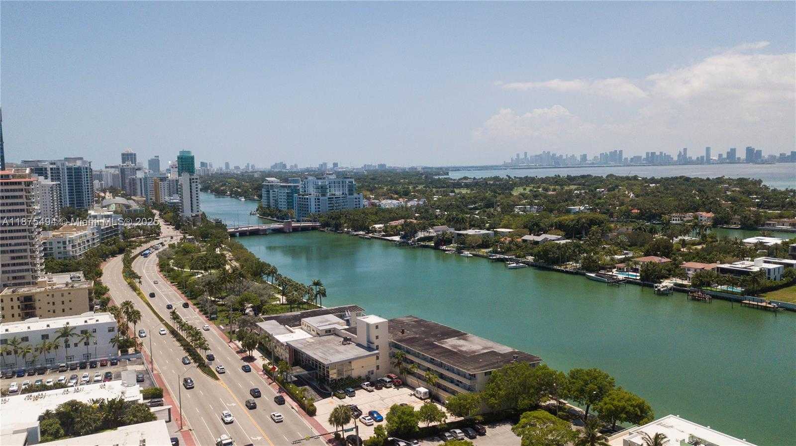 Small Image of 6515 COLLINS AVE #1609, Miami Beach Number 7