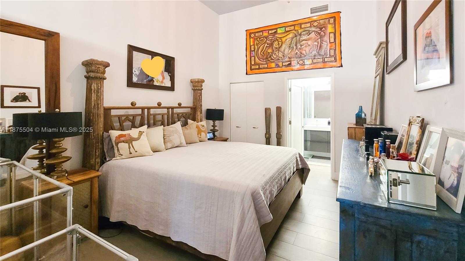 Small Image of 2001 BISCAYNE BLVD #2117, Miami Number 13