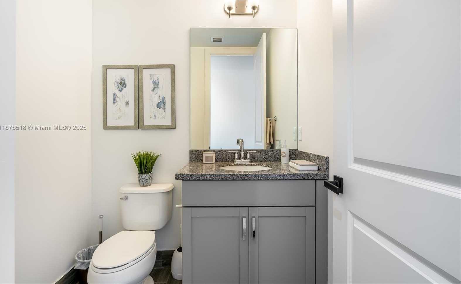 Small Image of 1042 SOUTH WEST 113TH AVE, Pembroke Pines Number 22