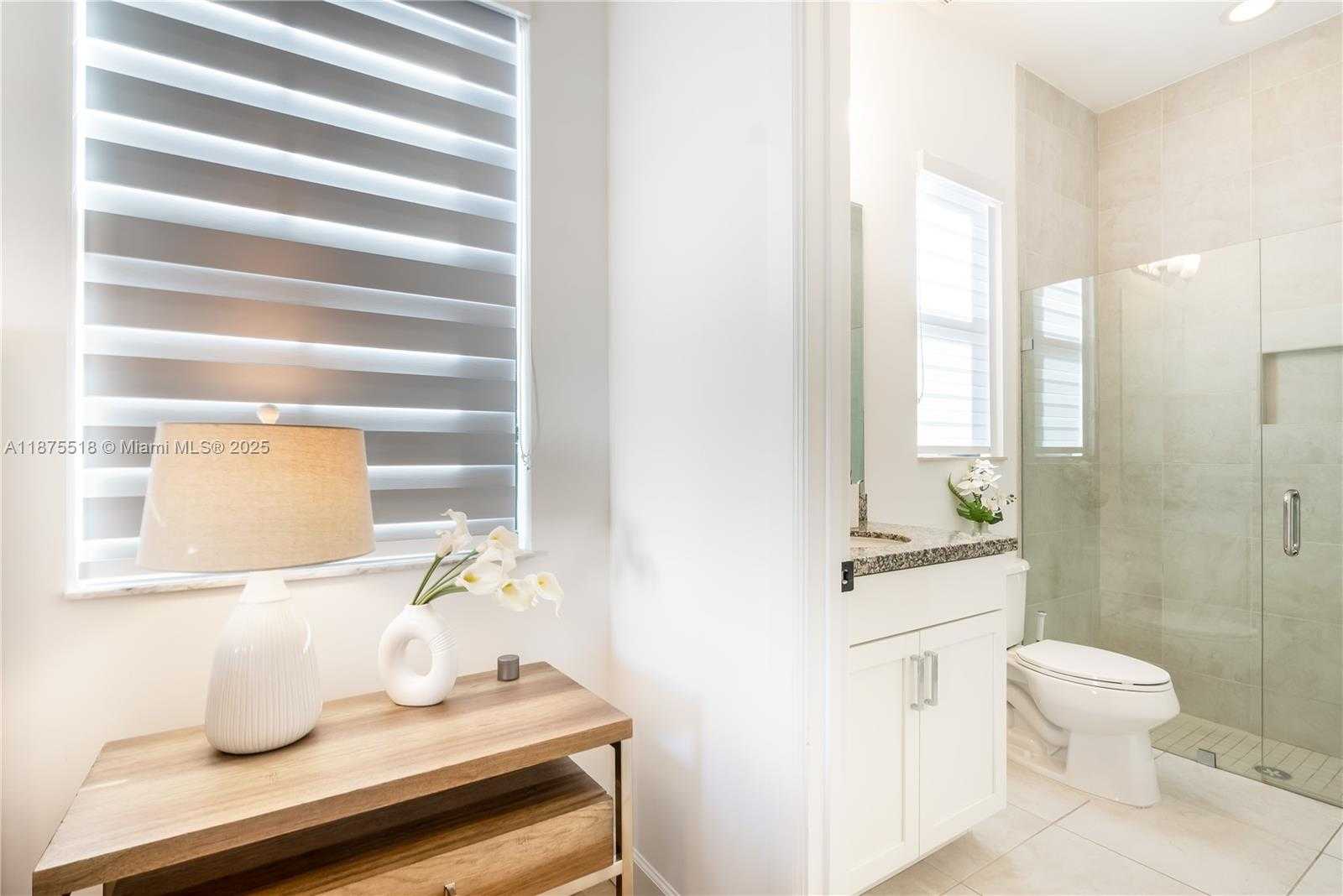 Small Image of 1042 SOUTH WEST 113TH AVE, Pembroke Pines Number 36