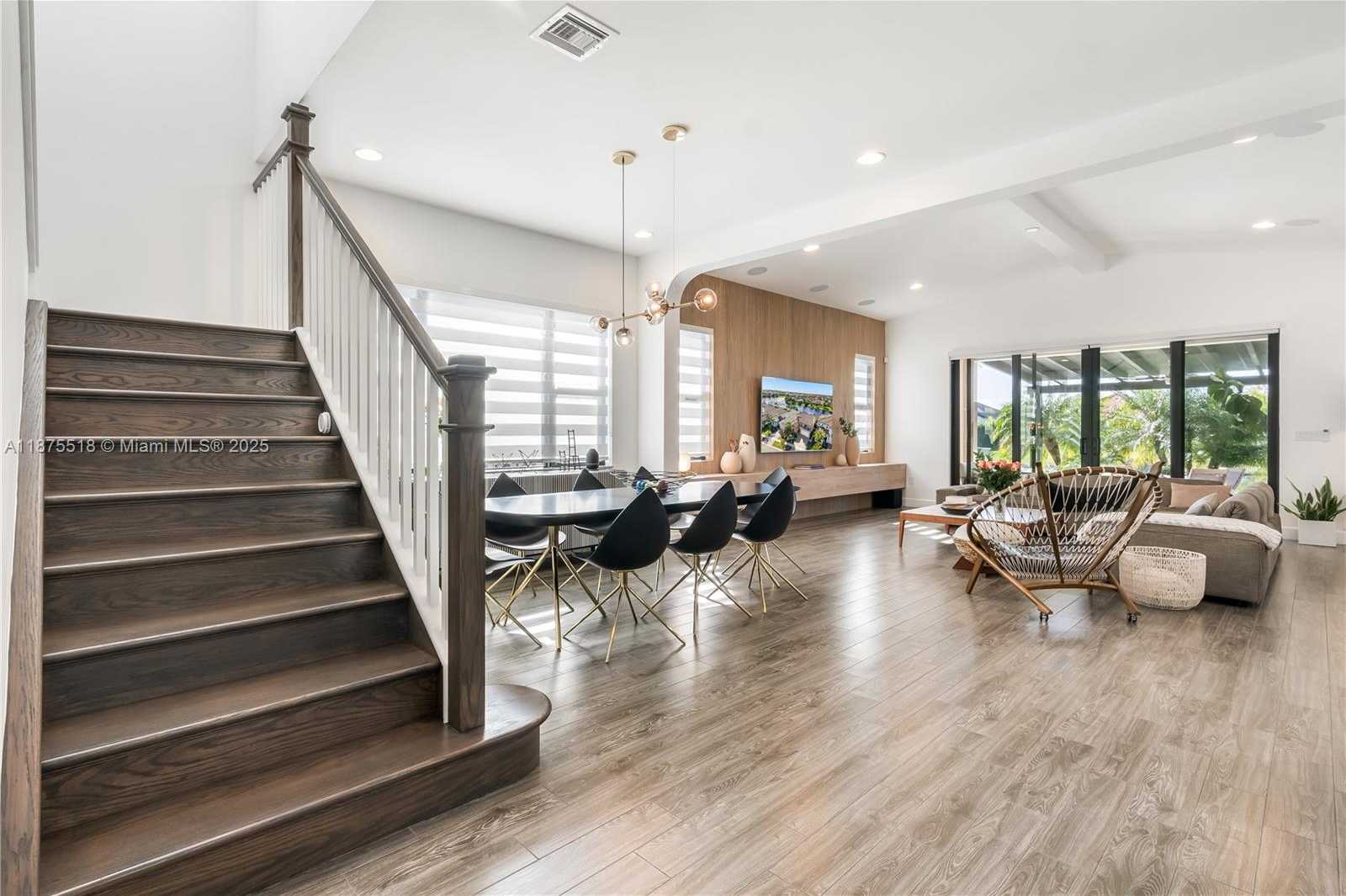 Small Image of 1042 SOUTH WEST 113TH AVE, Pembroke Pines Number 37