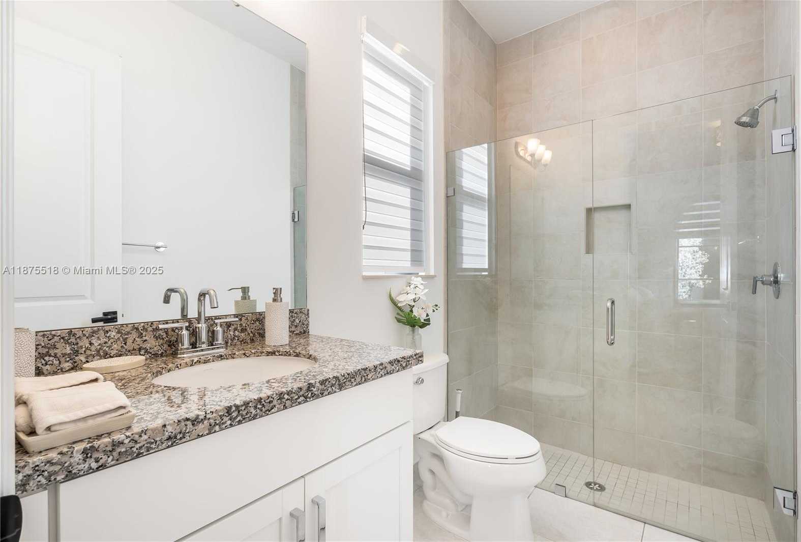 Small Image of 1042 SOUTH WEST 113TH AVE, Pembroke Pines Number 46