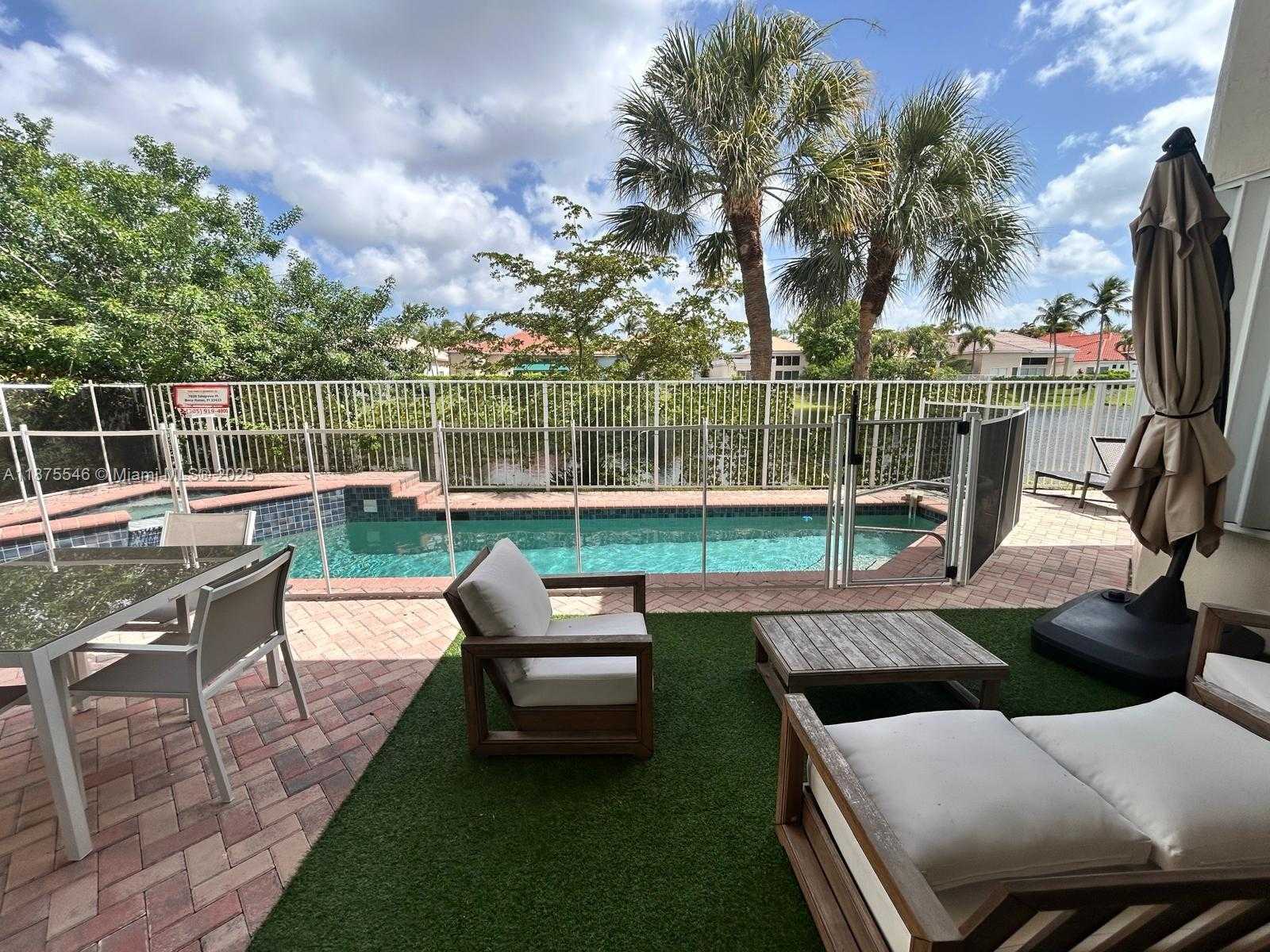 Small Image of 7030 ISLEGROVE PL, Boca Raton Number 6