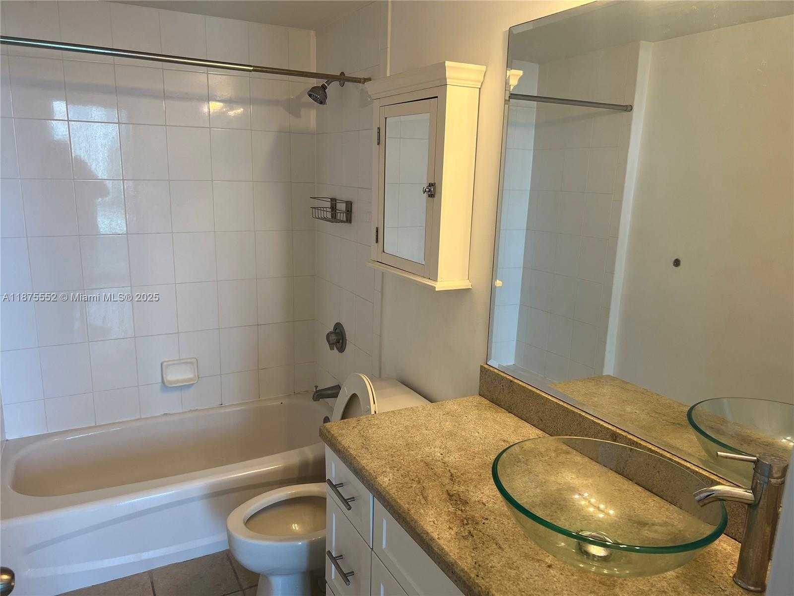 Small Image of 1250 SOUTH MIAMI AVE #2604, Miami Number 4
