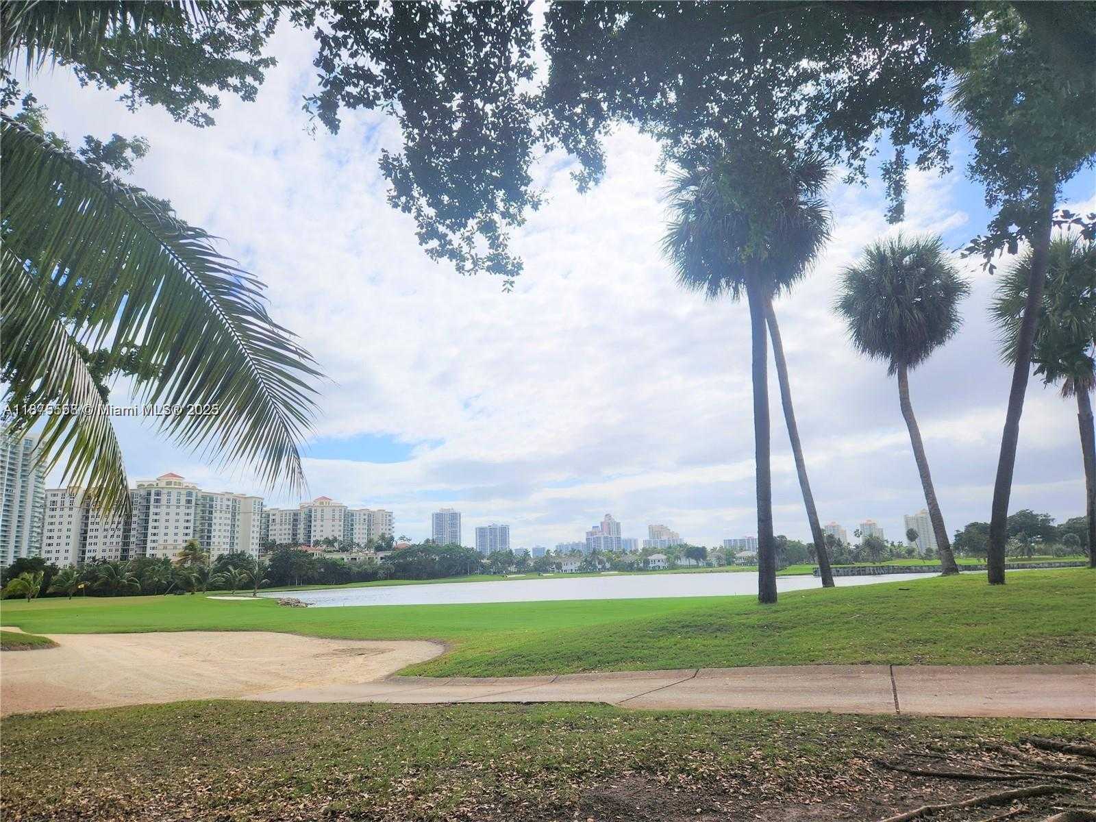 Small Image of 3375 NORTH COUNTRY CLUB DR #203, Aventura Number 14
