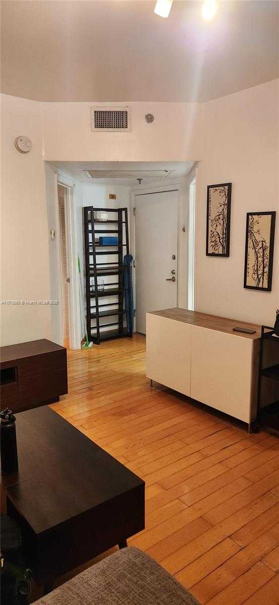 Small Image of 1255 PENNSYLVANIA AVE #311, Miami Beach Number 17