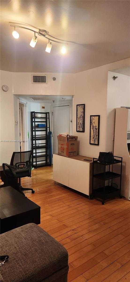 Small Image of 1255 PENNSYLVANIA AVE #311, Miami Beach Number 18