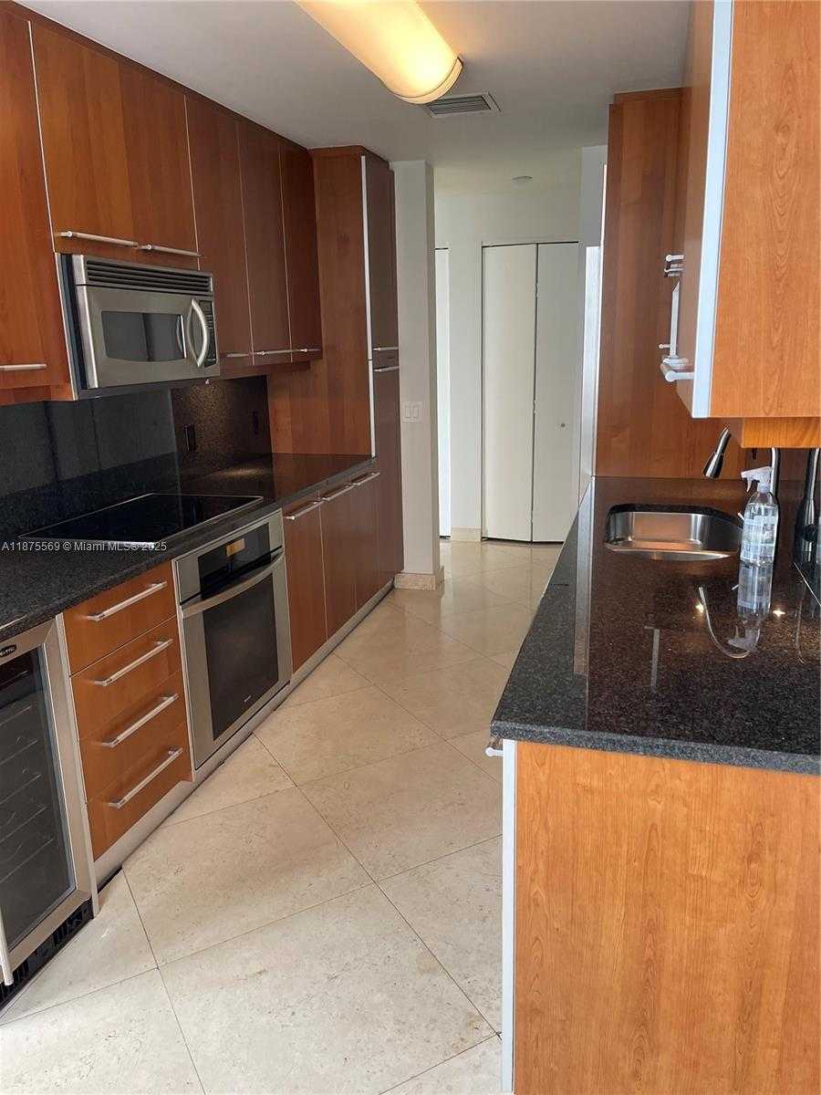 Small Image of 901 BRICKELL KEY BLVD #1203, Miami Number 6