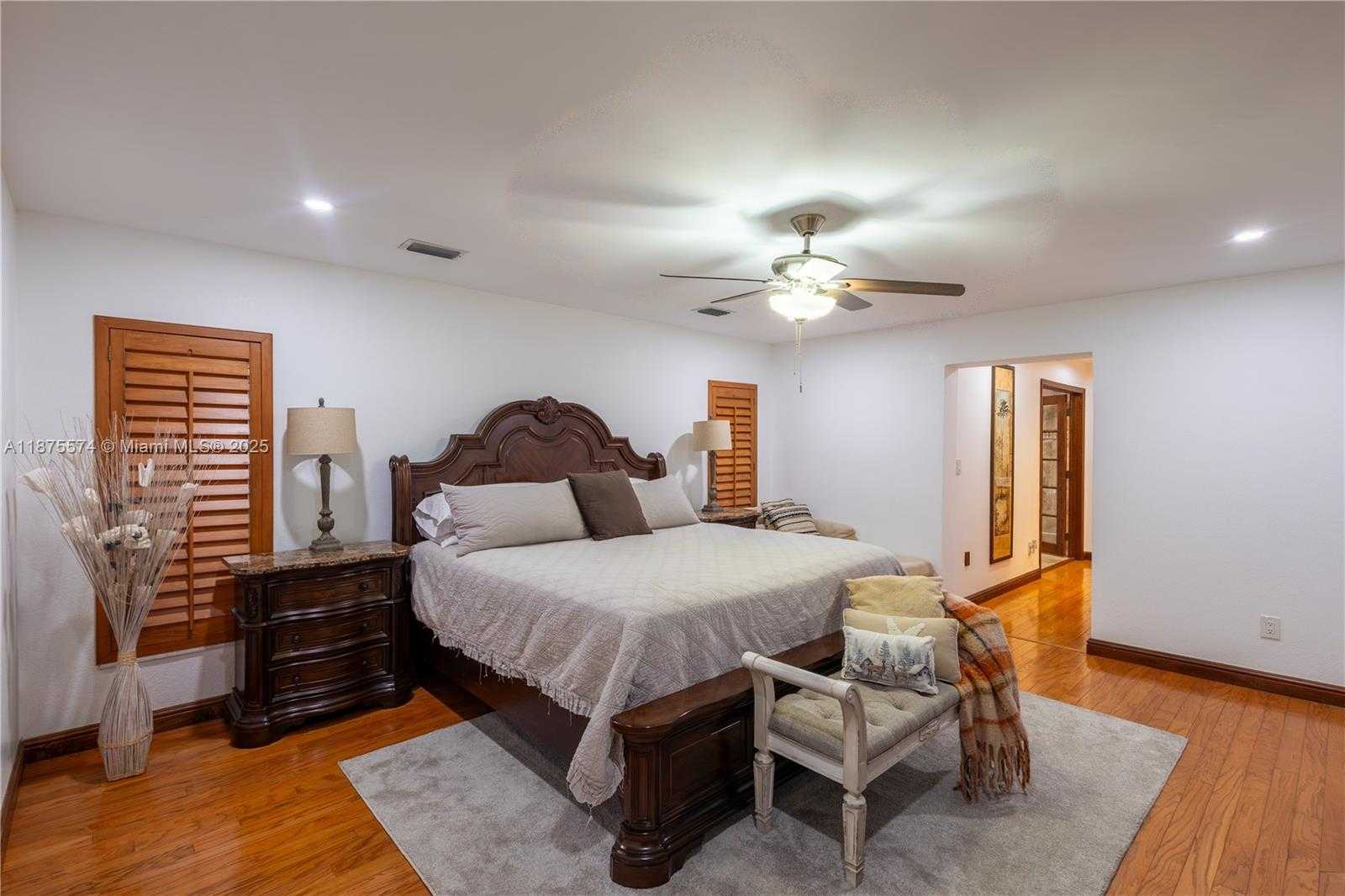 Small Image of 14500 SOUTH WEST 17TH CT, Davie Number 15