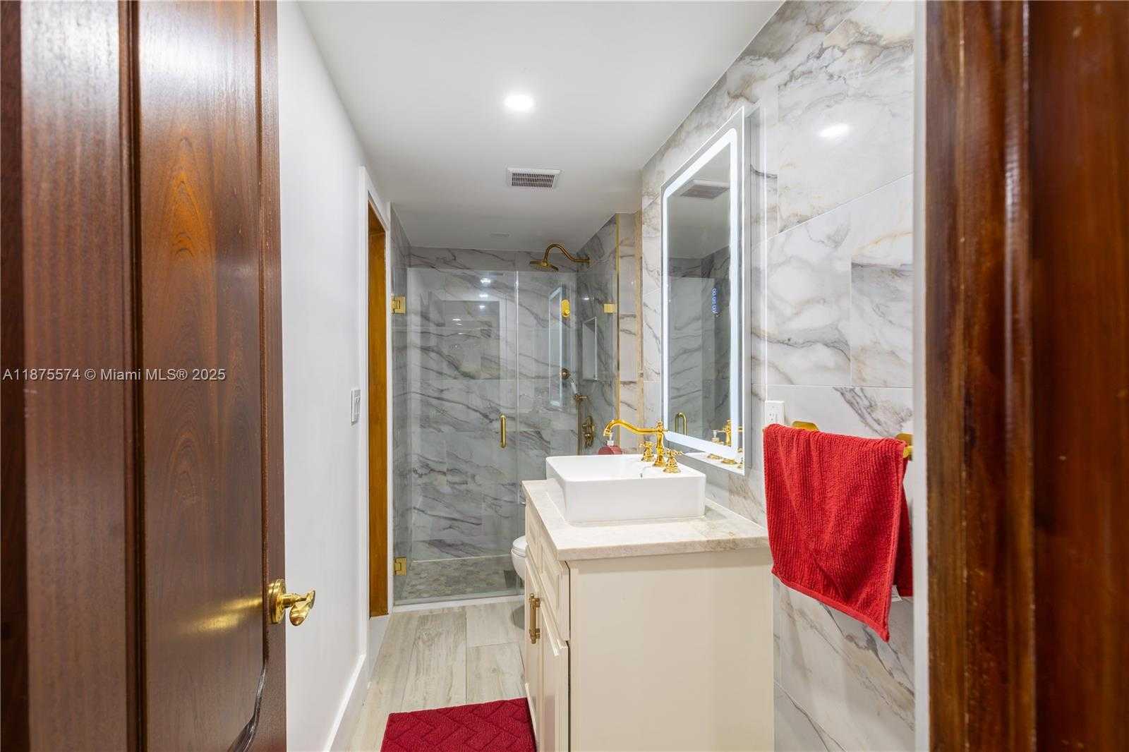 Small Image of 14500 SOUTH WEST 17TH CT, Davie Number 27