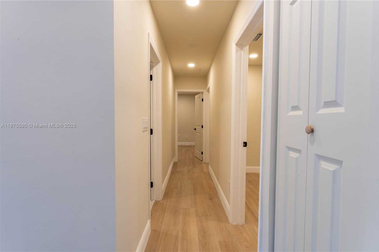 Small Image of 7361 SOUTH WEST 115TH ST, Pinecrest Number 11
