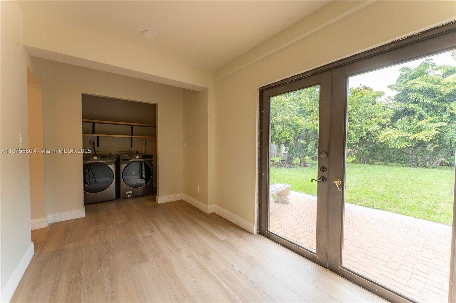 Small Image of 7361 SOUTH WEST 115TH ST, Pinecrest Number 19
