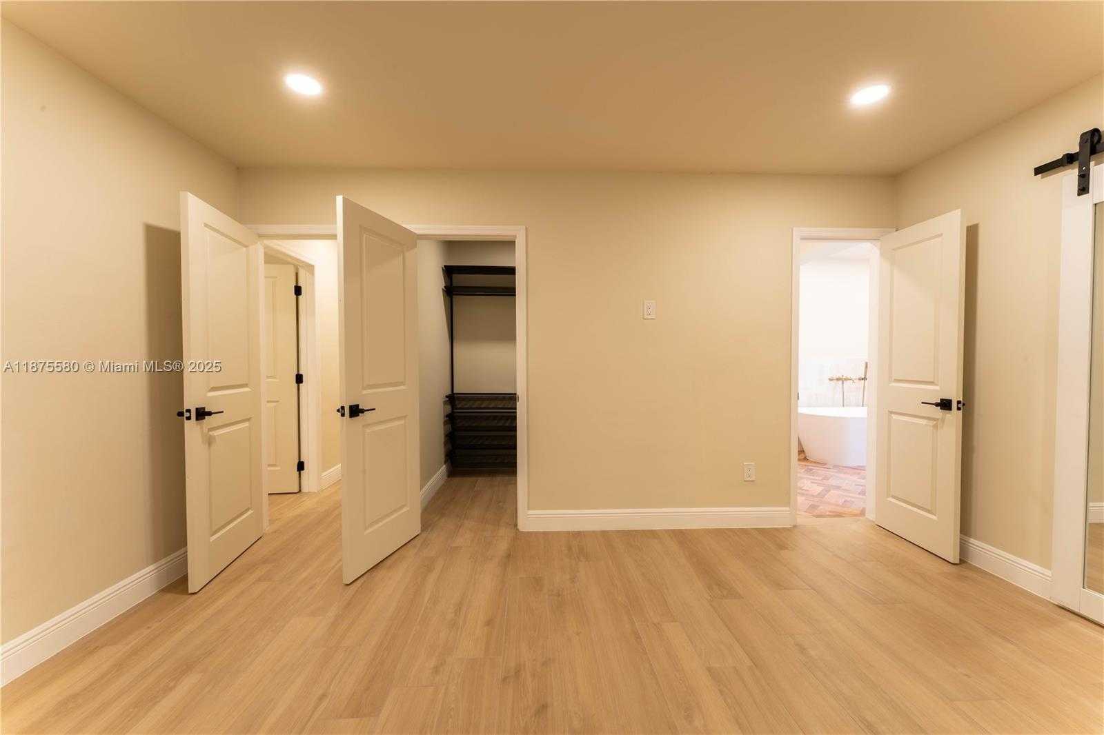 Small Image of 7361 SOUTH WEST 115TH ST, Pinecrest Number 24