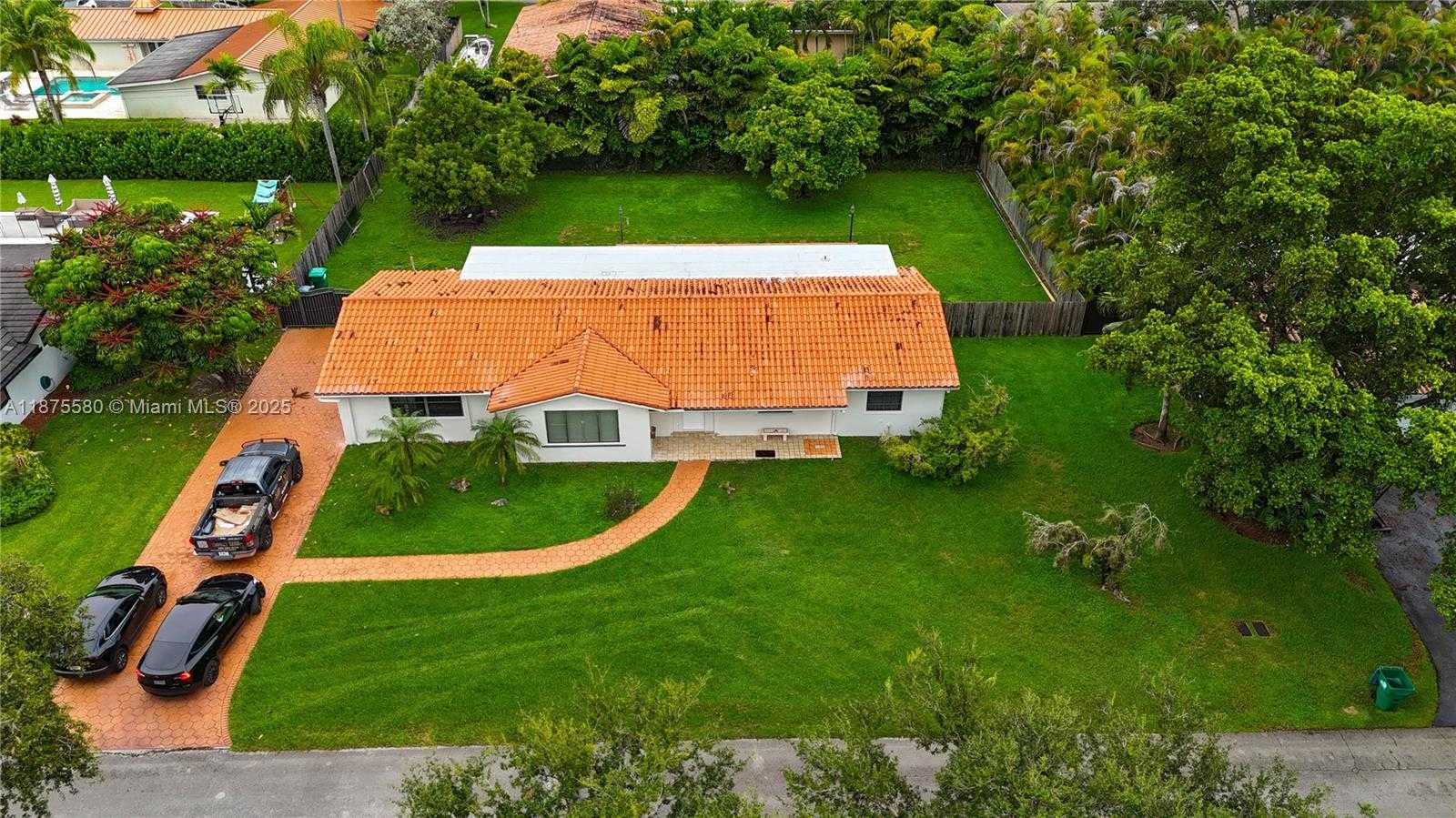 Small Image of 7361 SOUTH WEST 115TH ST, Pinecrest Number 33