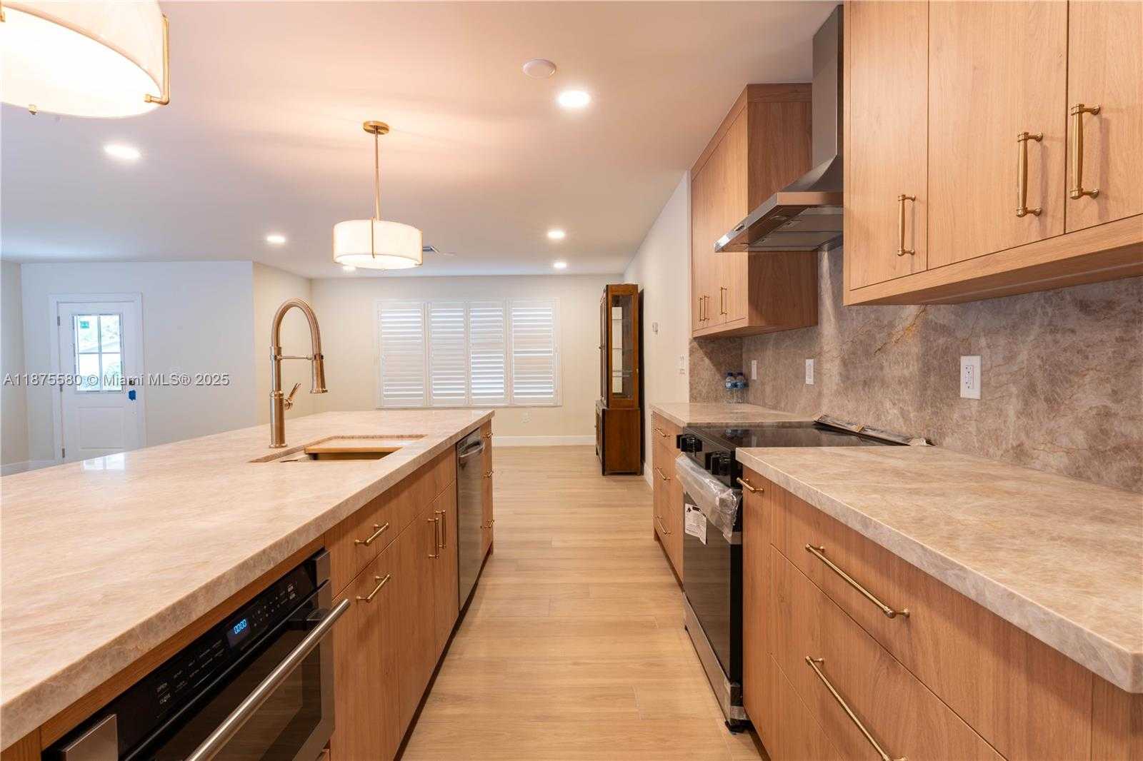 Small Image of 7361 SOUTH WEST 115TH ST, Pinecrest Number 4
