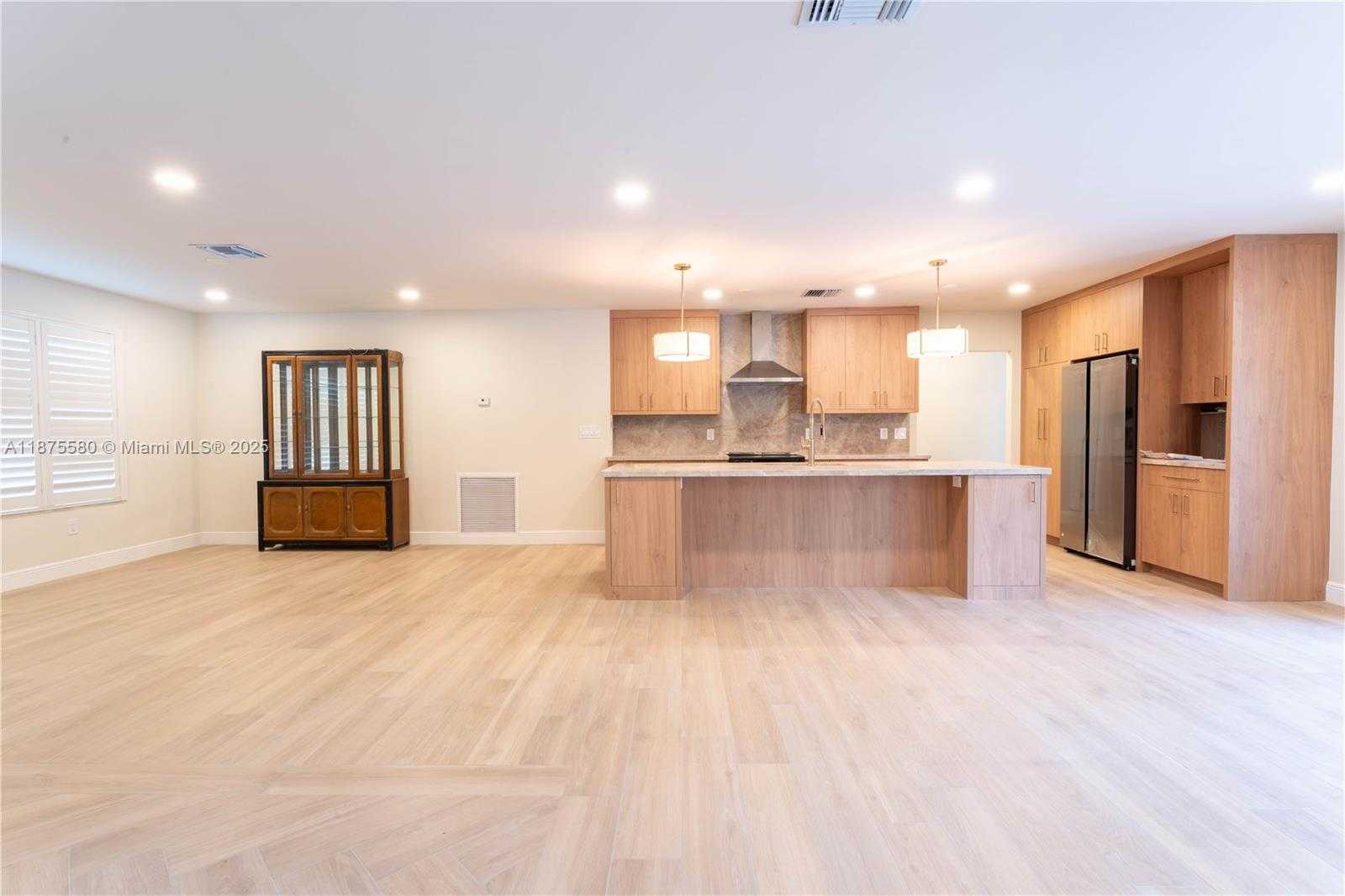 Small Image of 7361 SOUTH WEST 115TH ST, Pinecrest Number 6