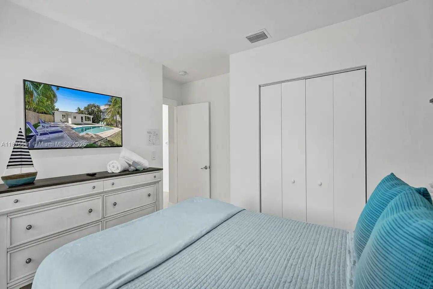Small Image of 1100 NORTH EAST 17TH WAY, Fort Lauderdale Number 12