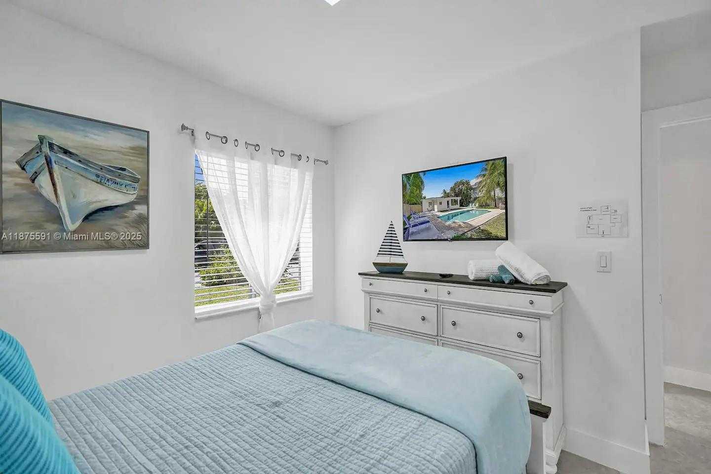 Small Image of 1100 NORTH EAST 17TH WAY, Fort Lauderdale Number 13
