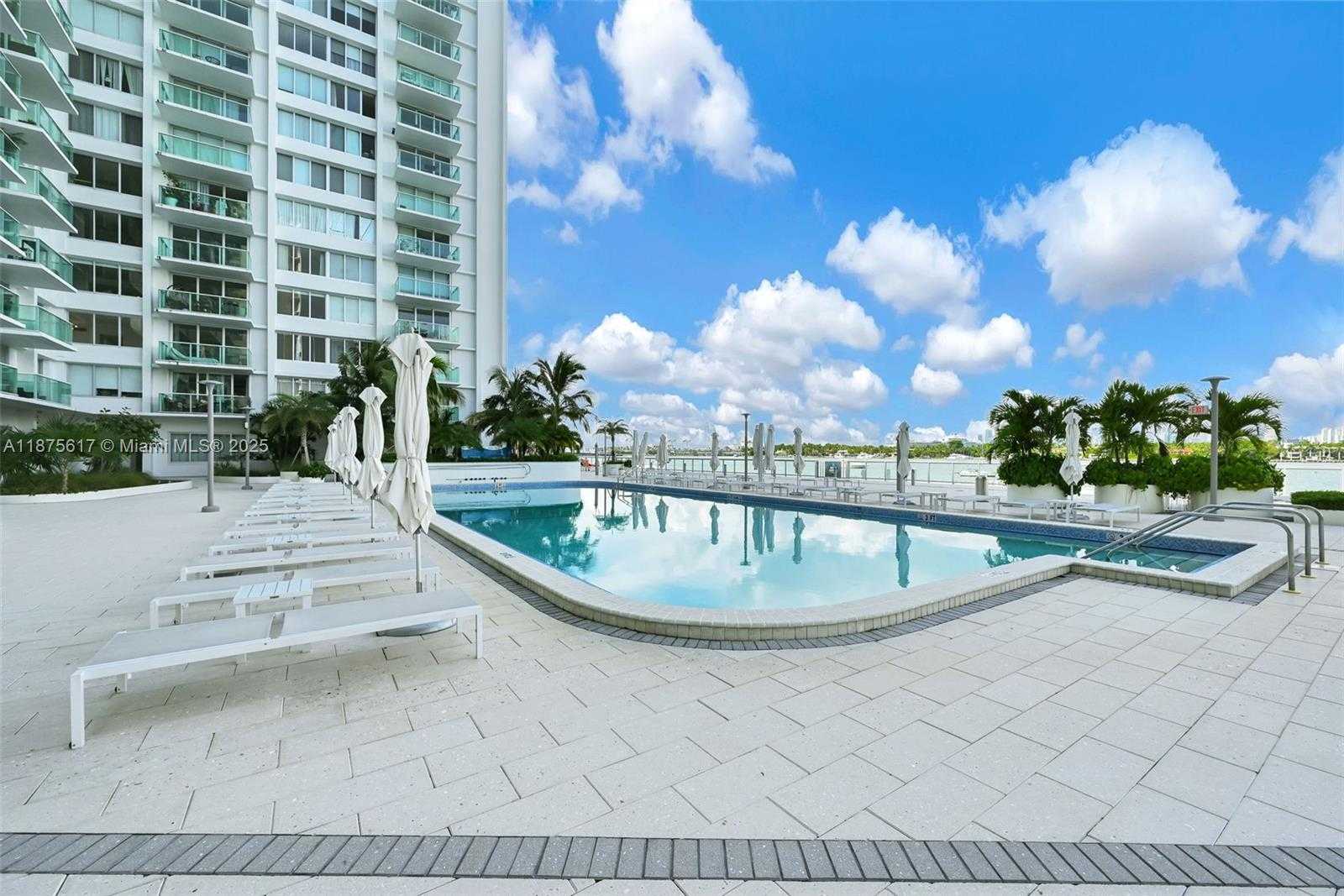 Small Image of 1000 WEST AVE #224, Miami Beach Number 25