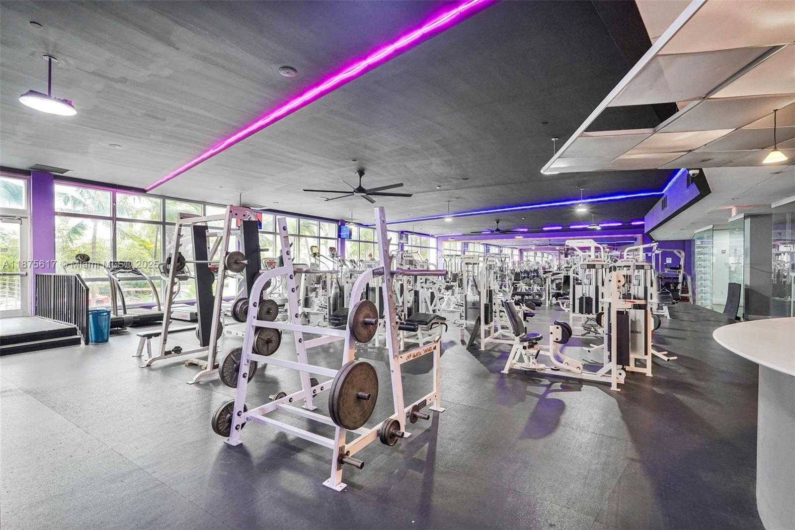 Small Image of 1000 WEST AVE #224, Miami Beach Number 34