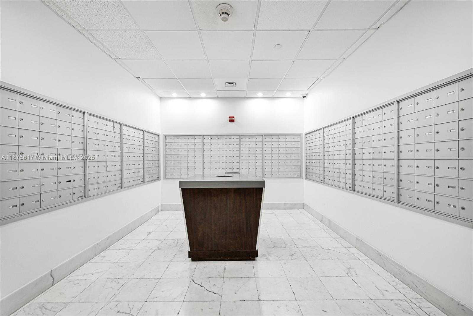 Small Image of 1000 WEST AVE #224, Miami Beach Number 37