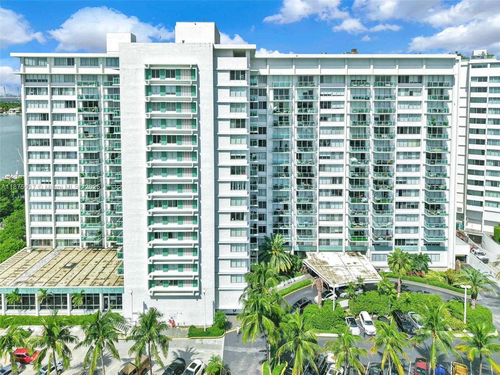 Small Image of 1000 WEST AVE #224, Miami Beach Number 39