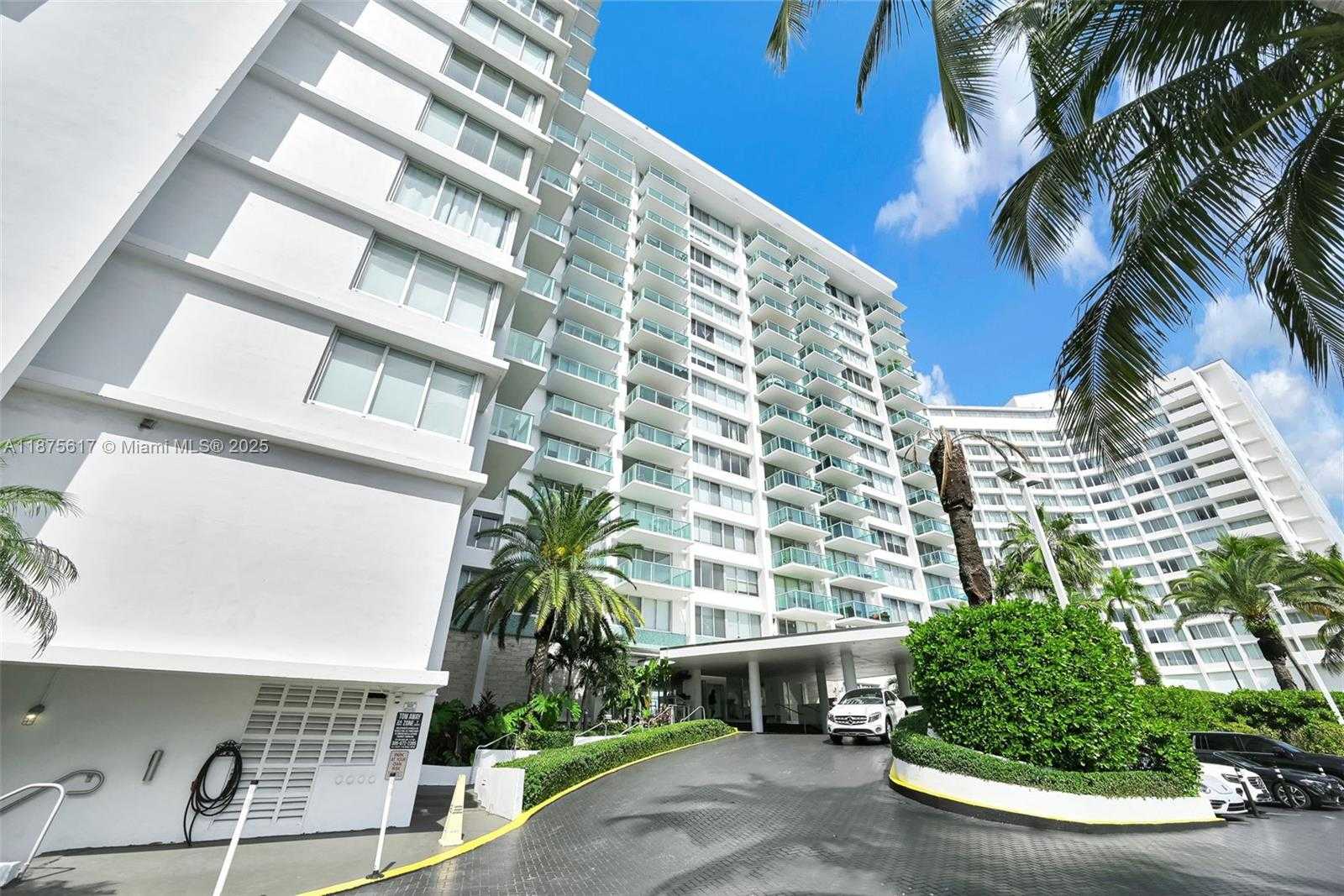 Small Image of 1000 WEST AVE #224, Miami Beach Number 40