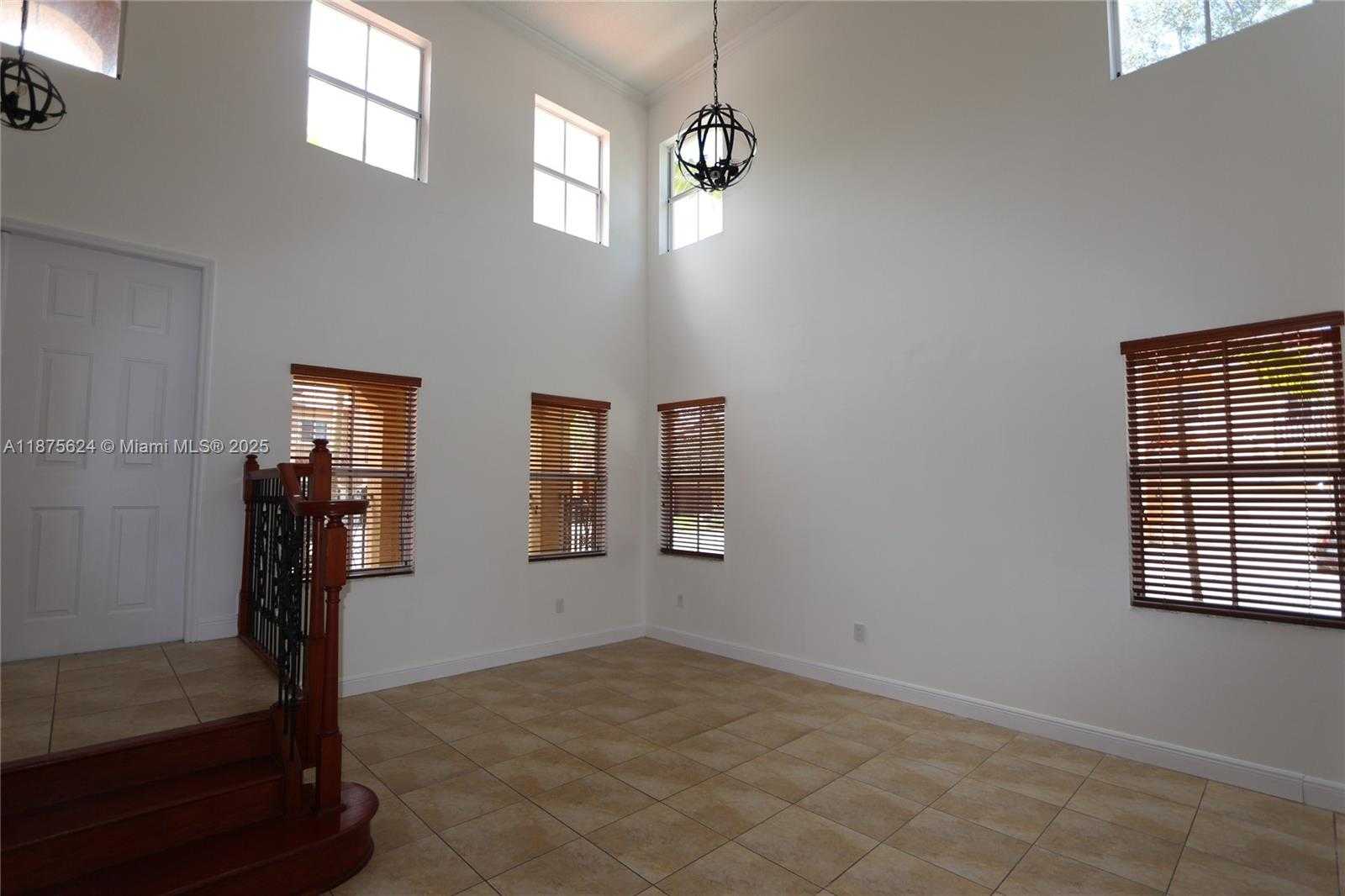 Small Image of 15449 SOUTH WEST 31 LN, Miami Number 15