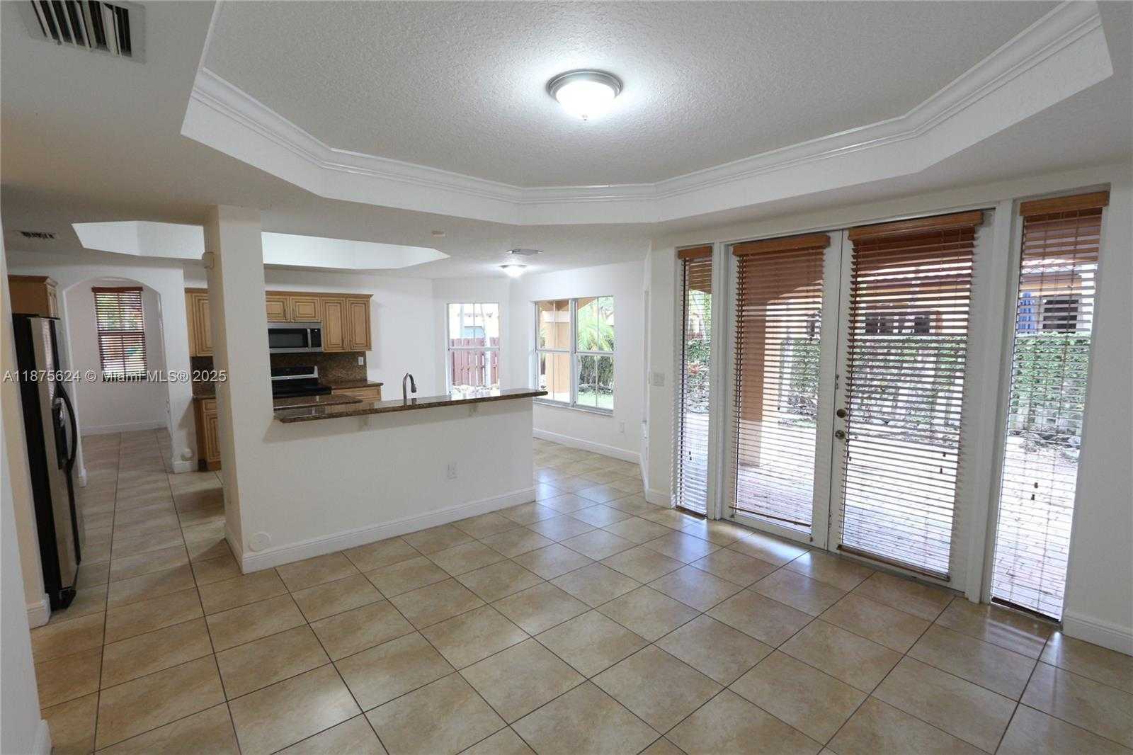 Small Image of 15449 SOUTH WEST 31 LN, Miami Number 9