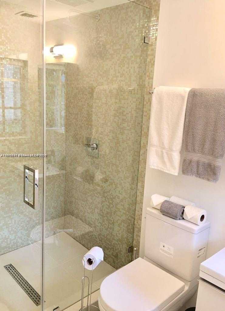 Small Image of 700 16TH ST #110, Miami Beach Number 6