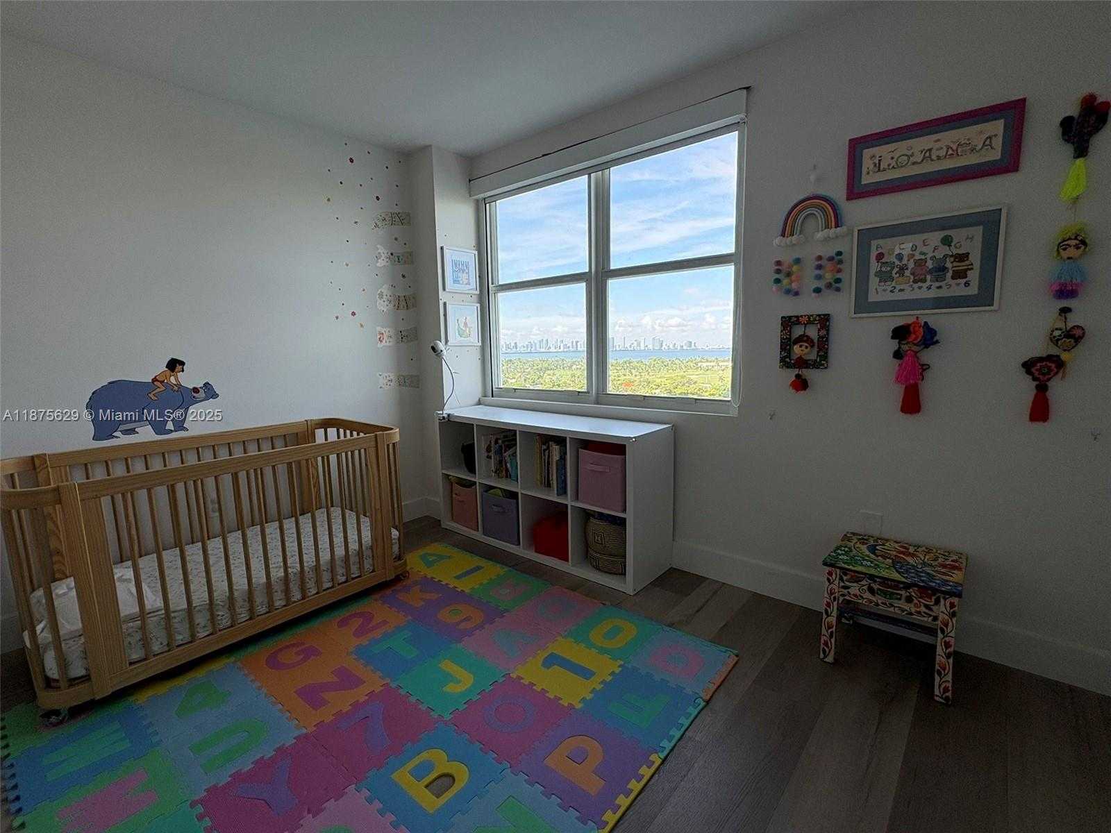 Small Image of 5750 COLLINS AVE #15F, Miami Beach Number 16