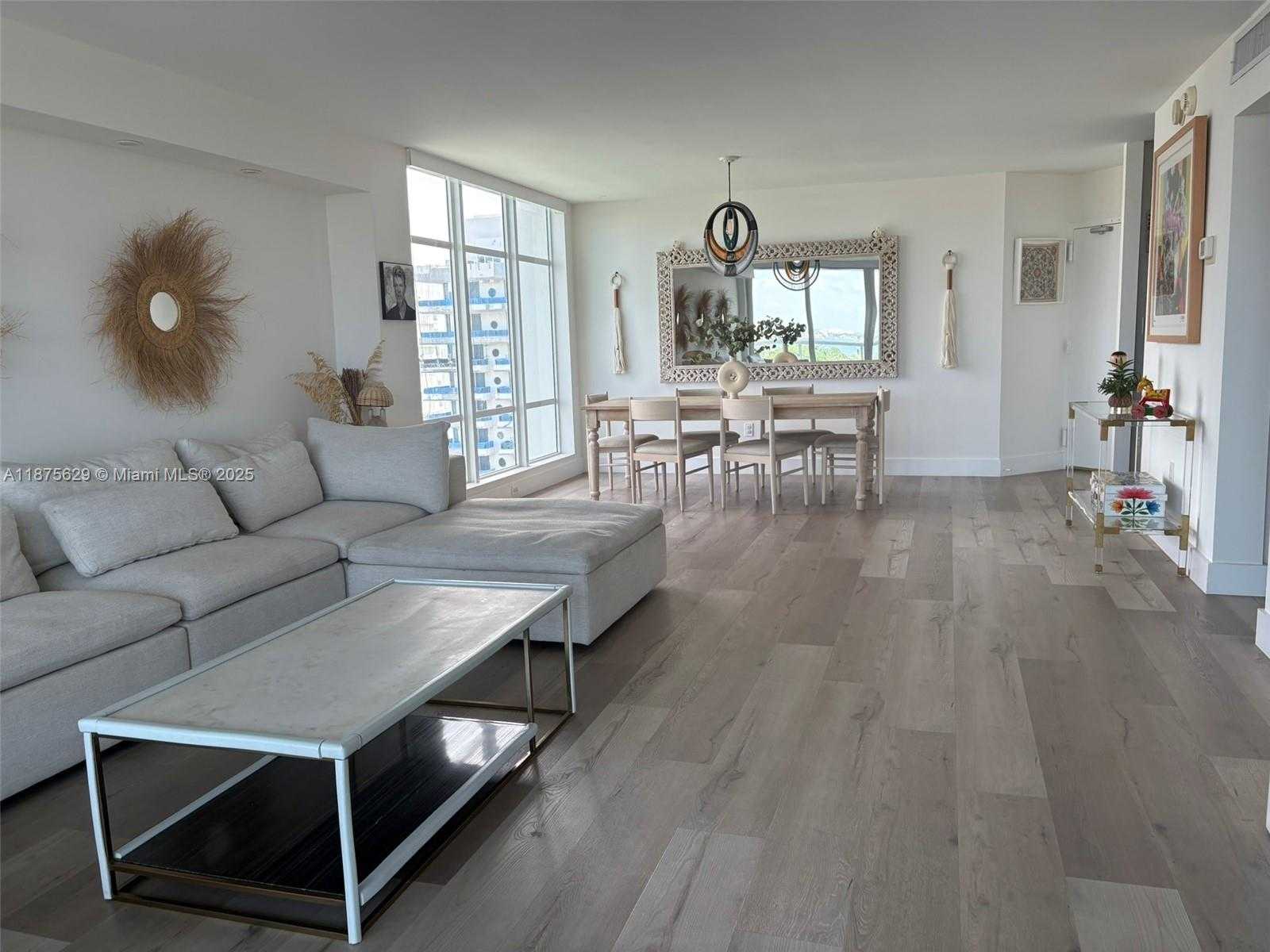 Small Image of 5750 COLLINS AVE #15F, Miami Beach Number 3