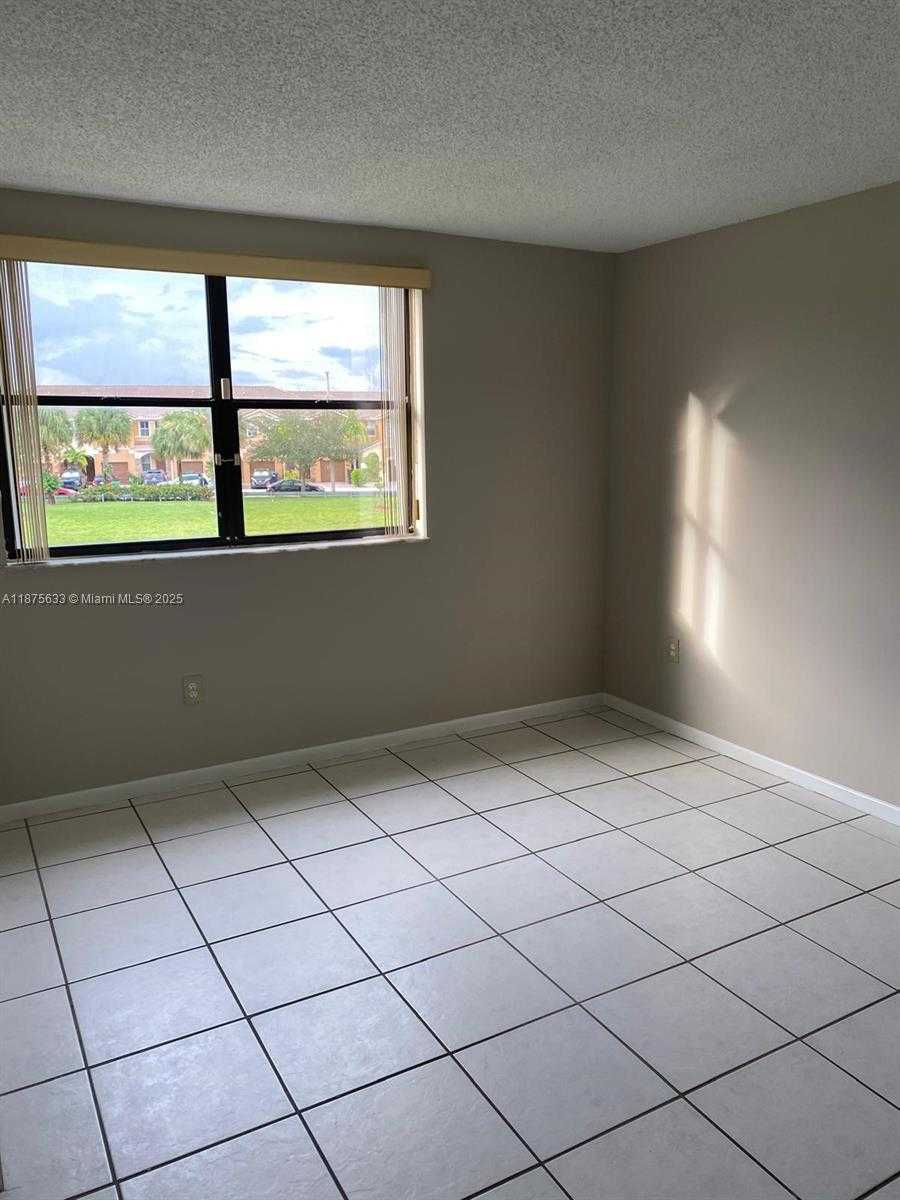 Small Image of 10255 NORTH WEST 9TH ST CIR #205-7, Miami Number 12