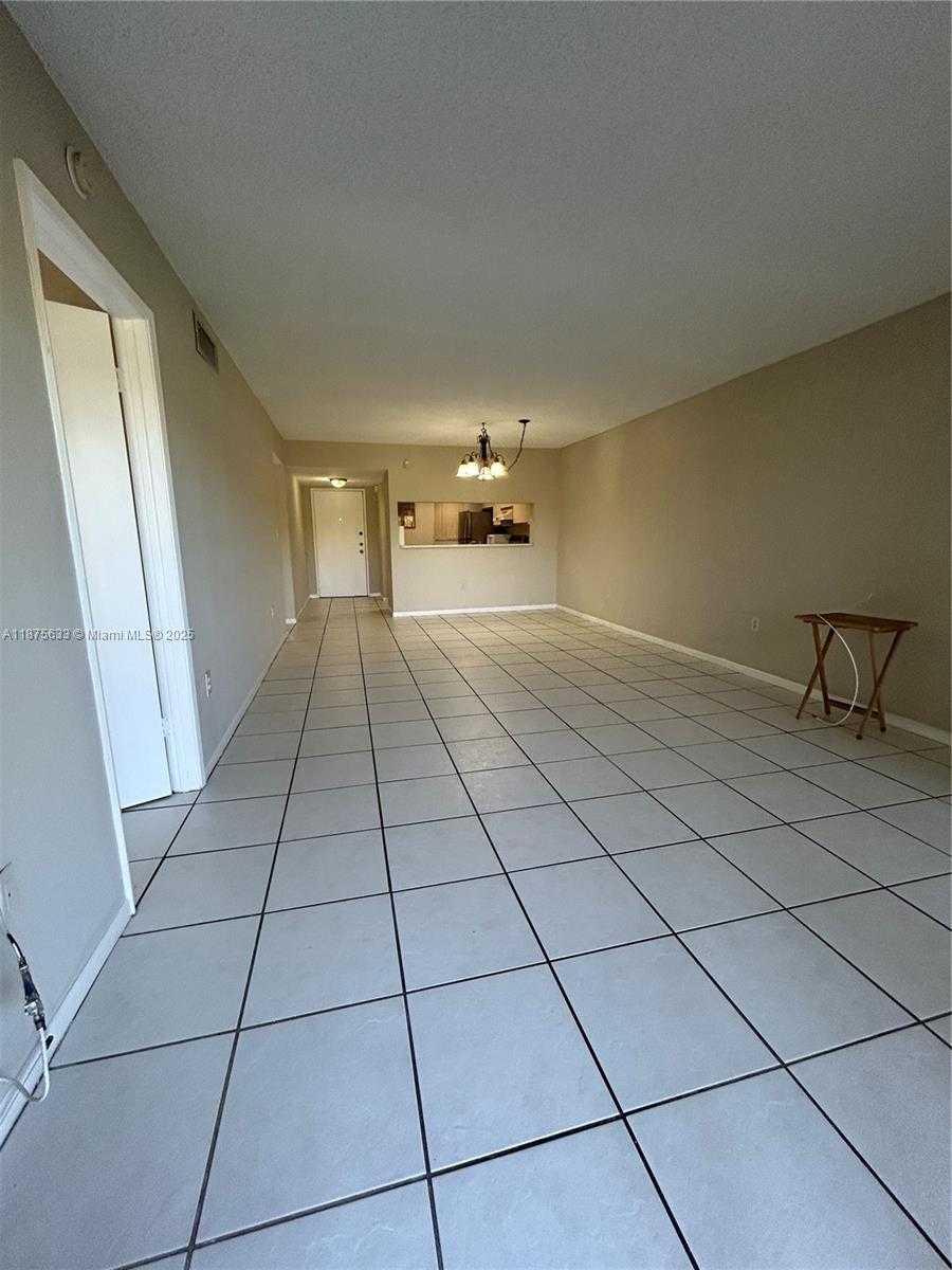 Small Image of 10255 NORTH WEST 9TH ST CIR #205-7, Miami Number 19