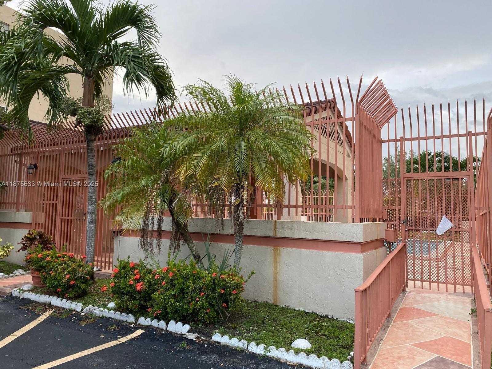 Small Image of 10255 NORTH WEST 9TH ST CIR #205-7, Miami Number 3