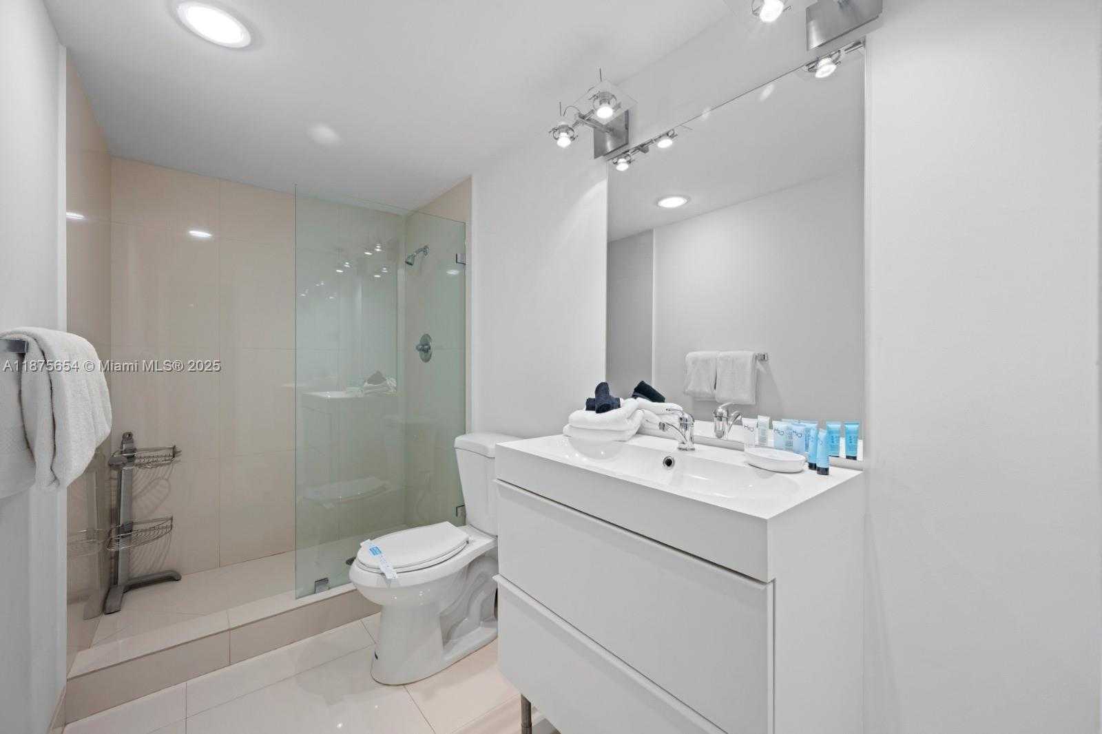 Small Image of 19370 COLLINS AVE #903, Sunny Isles Beach Number 14