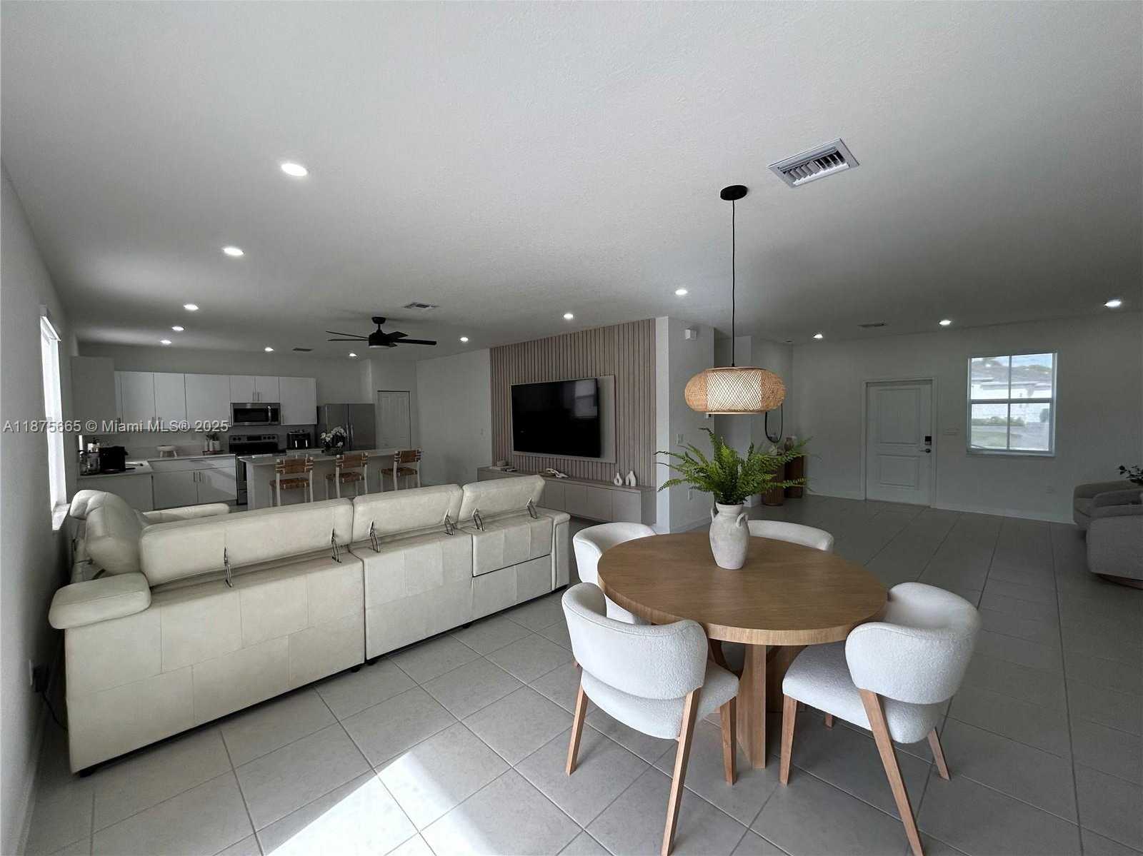 Small Image of 29071 AVE, Homestead Number 16