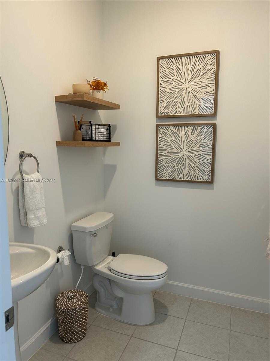 Small Image of 29071 AVE, Homestead Number 28