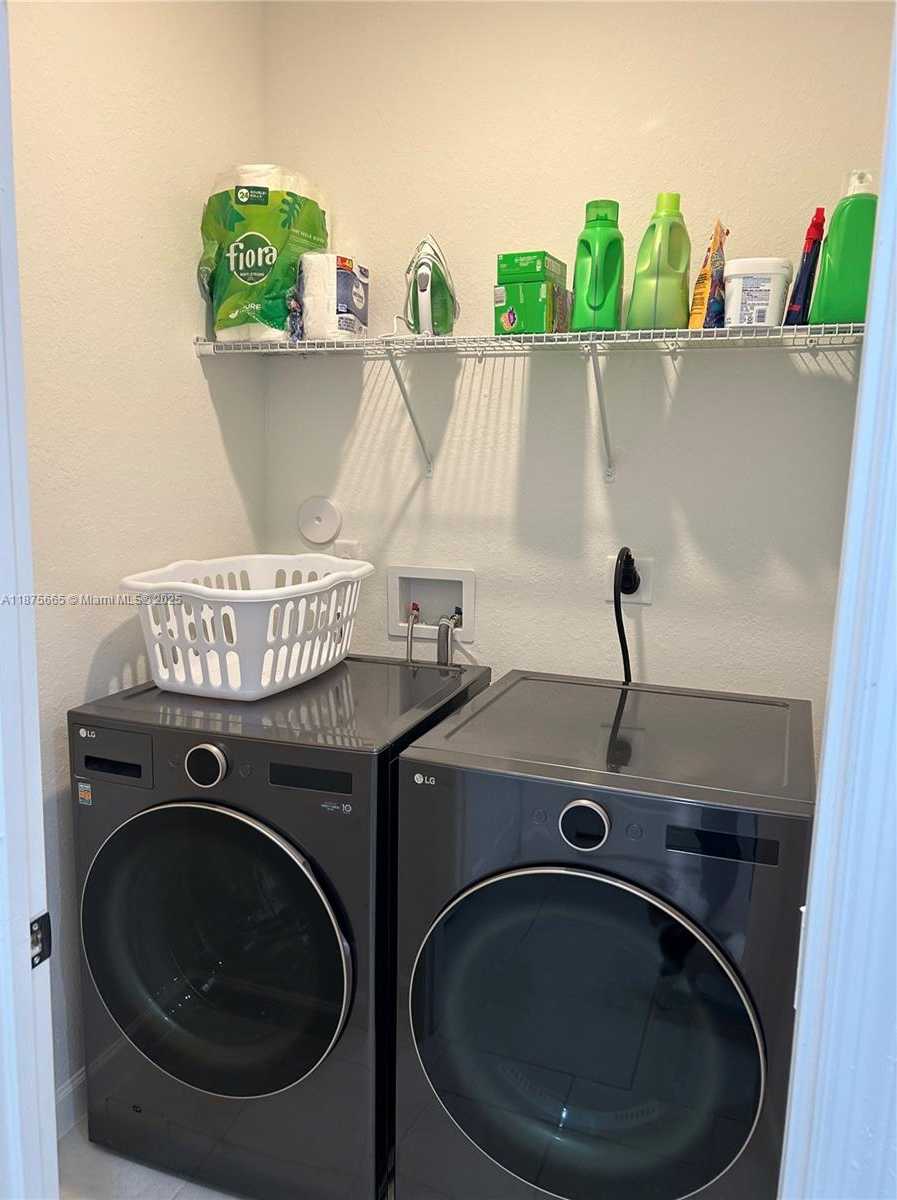 Small Image of 29071 AVE, Homestead Number 32