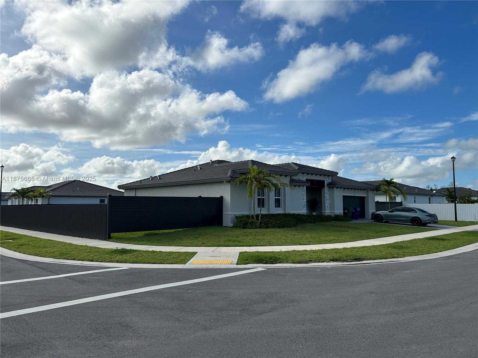 Small Image of 29071 AVE, Homestead Number 4