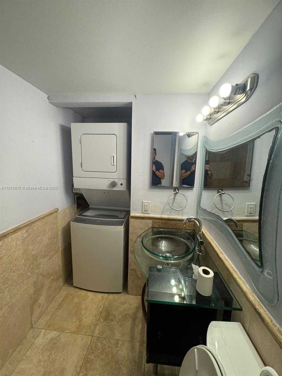 Small Image of 11790 SOUTH WEST 18TH ST #425-3, Miami Number 4