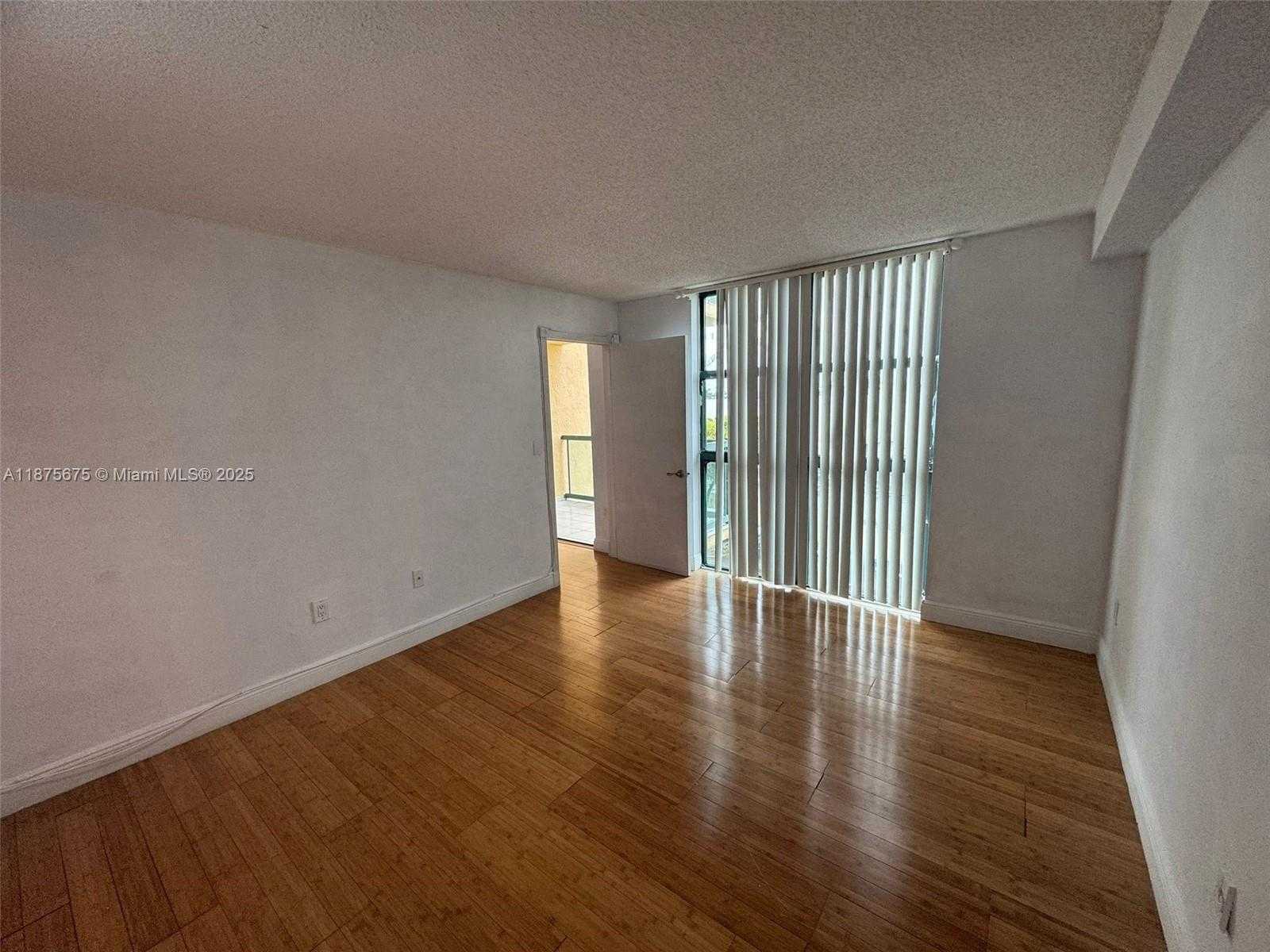 Small Image of 11790 SOUTH WEST 18TH ST #425-3, Miami Number 9
