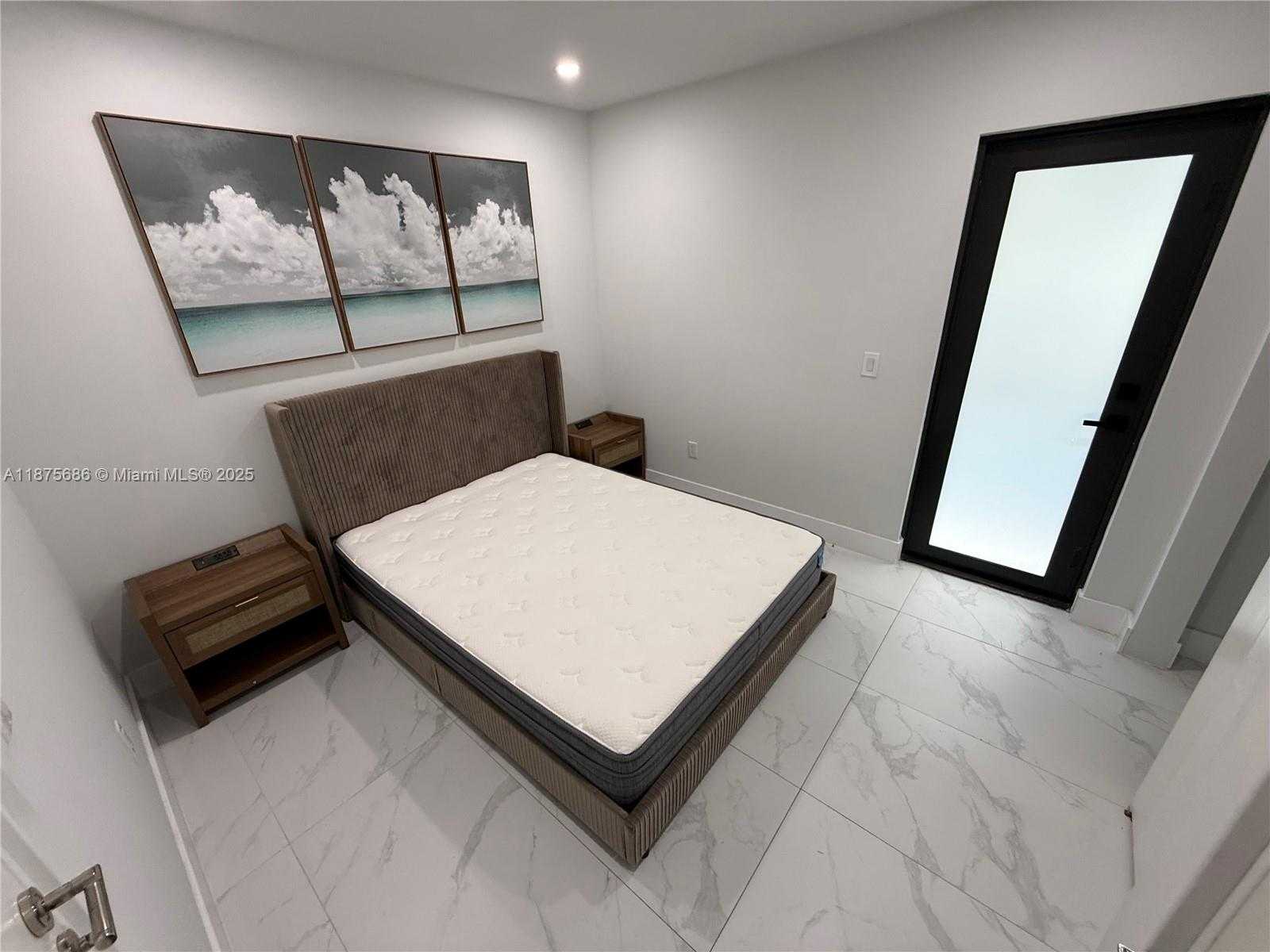 Small Image of 944 JEFFERSON AVE #4, Miami Beach Number 9