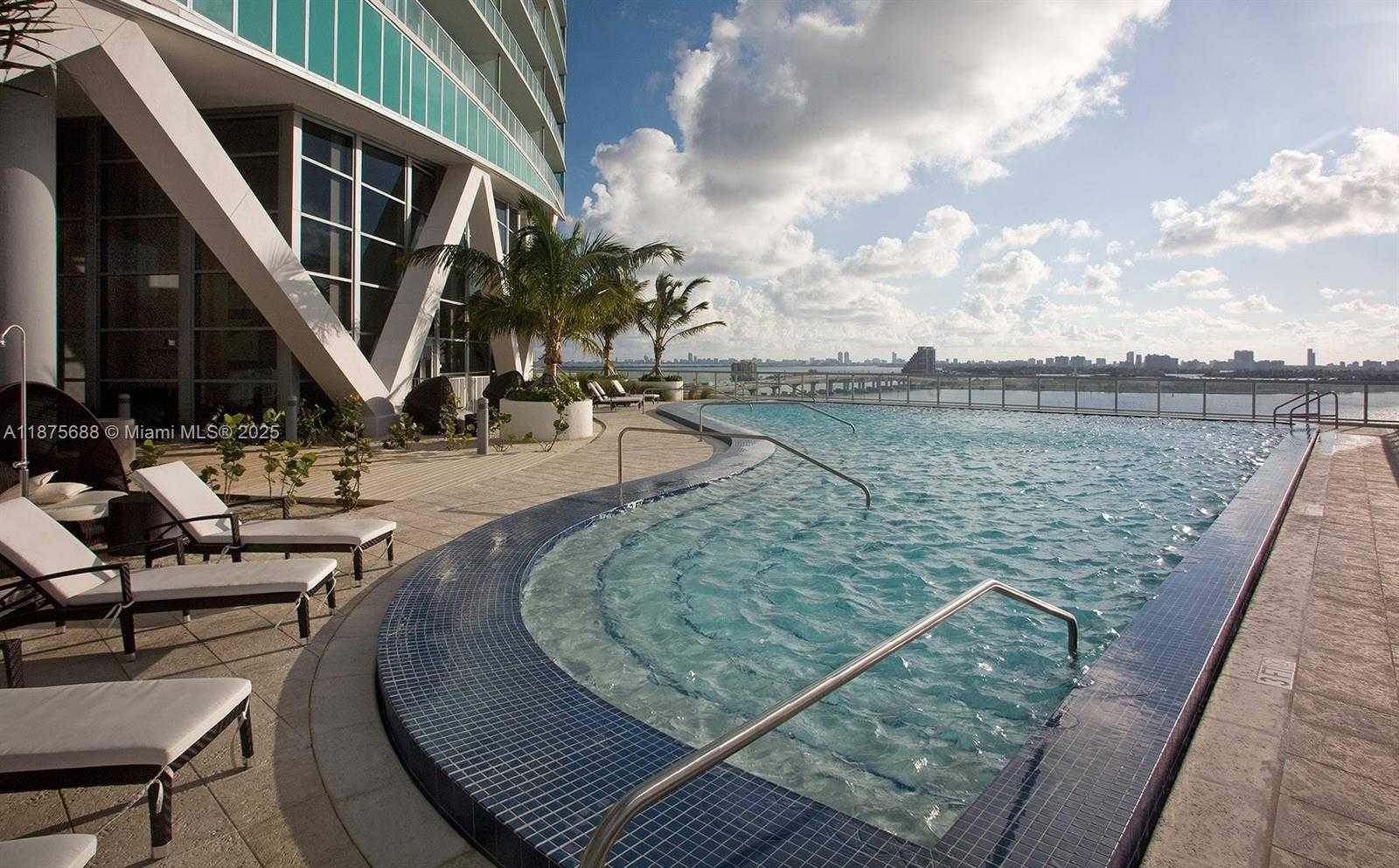 Small Image of 888 BISCAYNE BLVD #4712, Miami Number 47